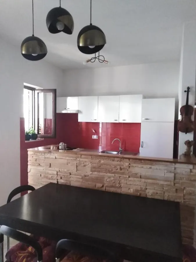 Apartman Irena With Terase End Private Parking Donji Okrug  0*, Donji Okrug (Ciovo)