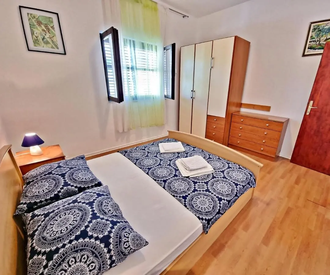Apartman Irena With Terase End Private Parking Donji Okrug  Διαμέρισμα
